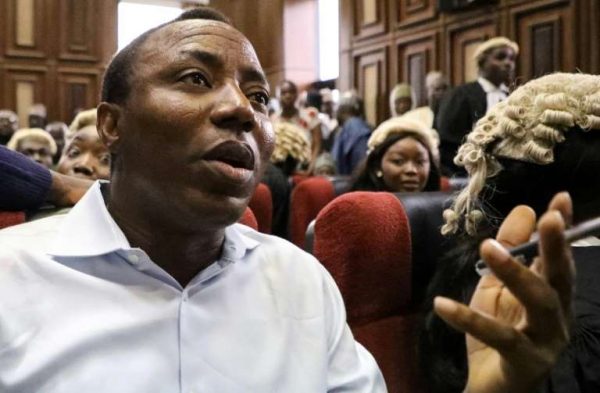 An kama Sowore a kotu