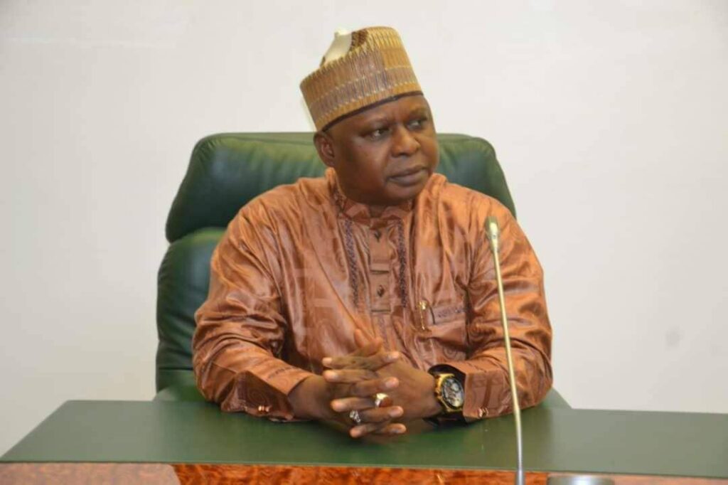 Manyan PDP sun tsayar da Turaki a matsayin dankarar shugabanta